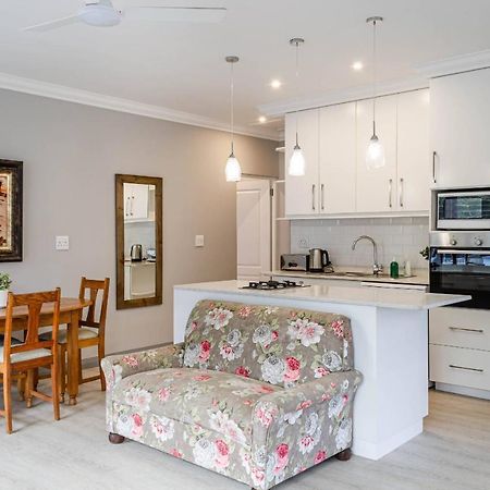 Whale Coast Ocean Villa Херманус Екстериор снимка
